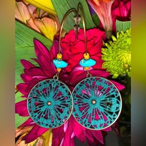 Brand New Gorgeous Turquoise Mandala-Inspired Earrings on Antique Gold 🩵